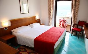 L'Antica Torre Del Porto