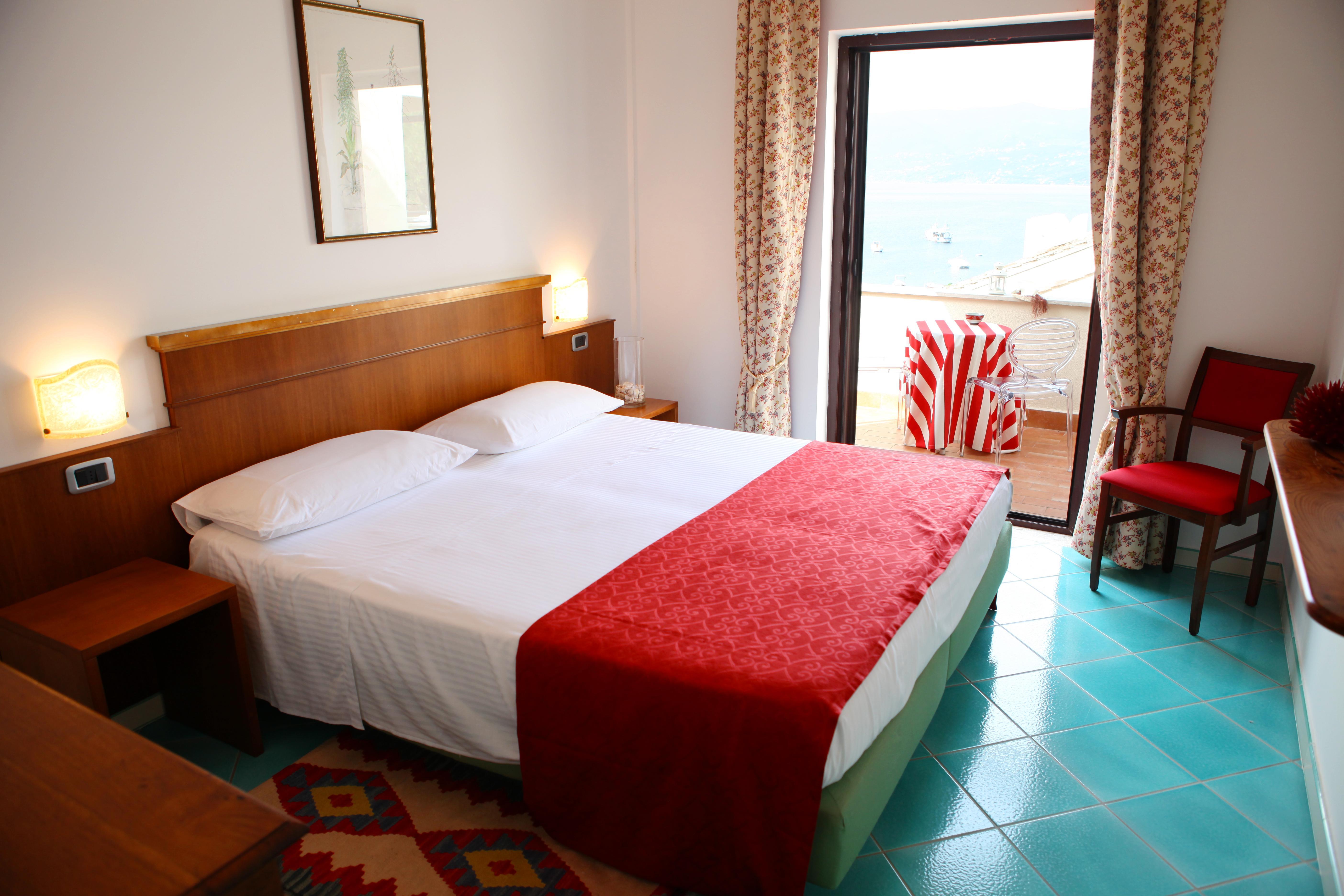 Hotel L'Antica Torre Del Porto Palinuro Esterno foto