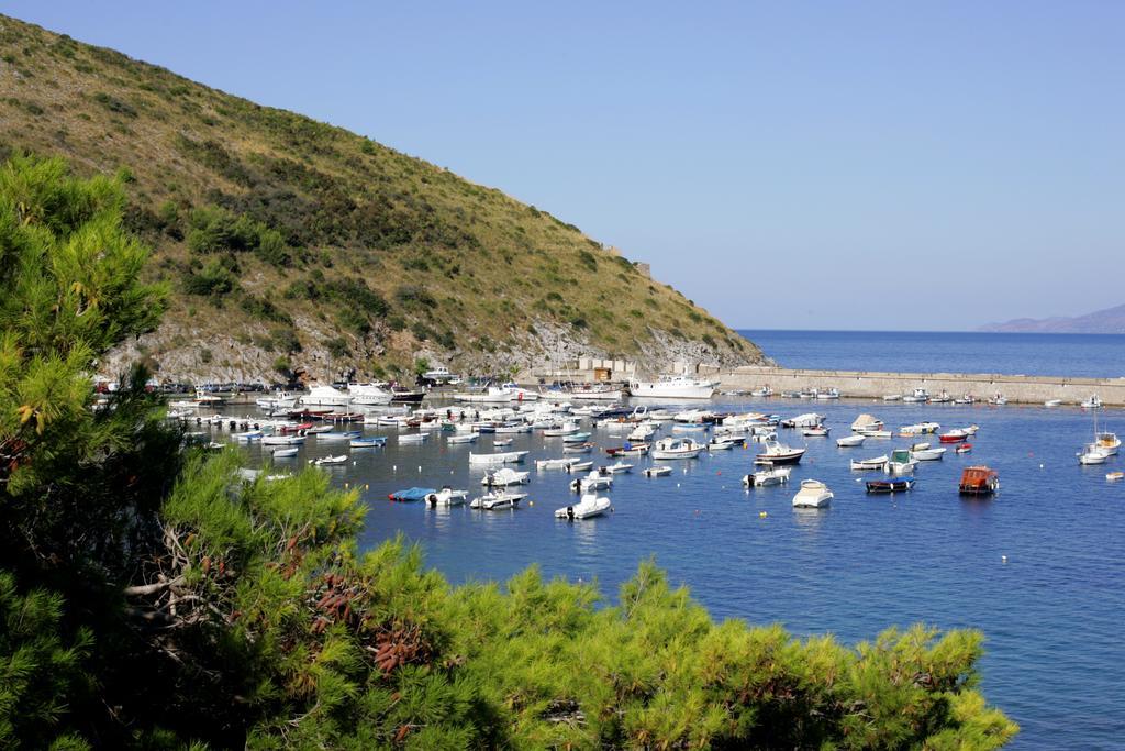 Hotel L'Antica Torre Del Porto Palinuro Esterno foto