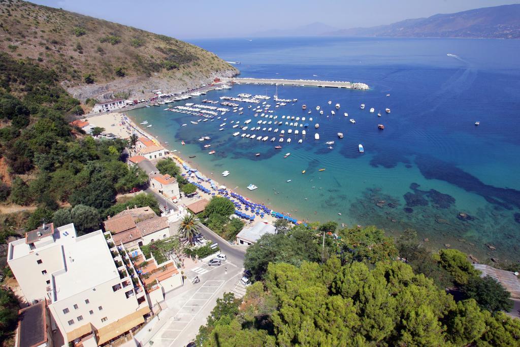 Hotel L'Antica Torre Del Porto Palinuro Esterno foto